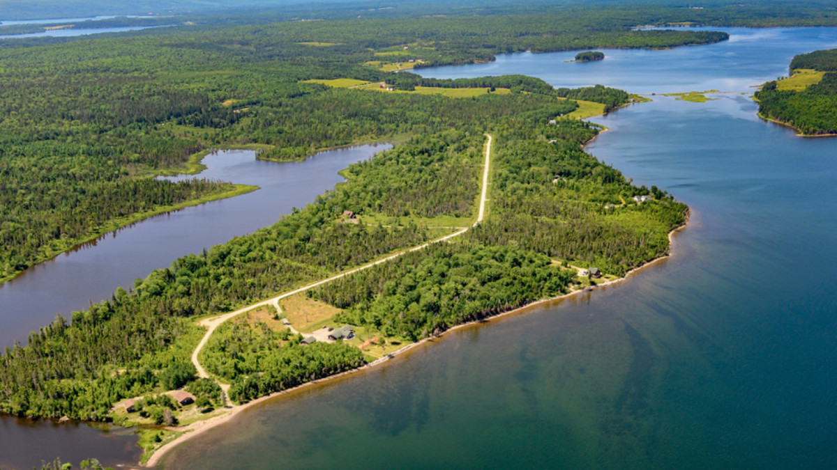 Eigentumsrechte beim Landerwerb in Nova Scotia - Kanada / Cape Breton